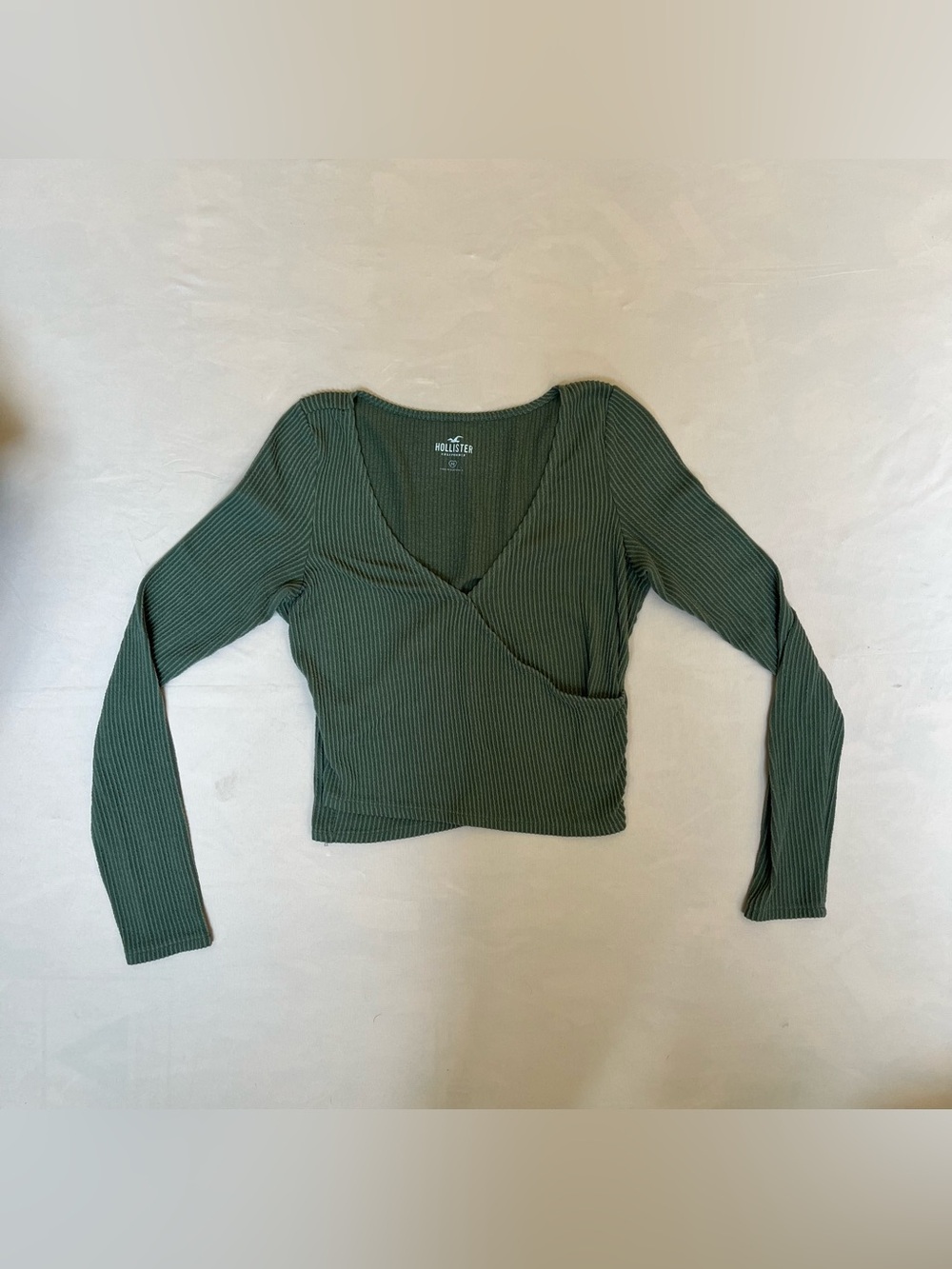 Hollister Ribbed Wrap Crop Top Long Sleeve Size Medium Olive Green